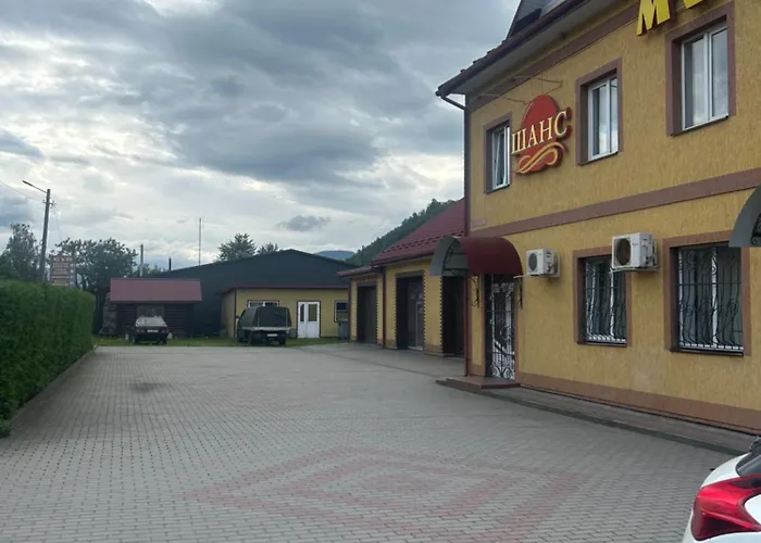 шанс Motel *